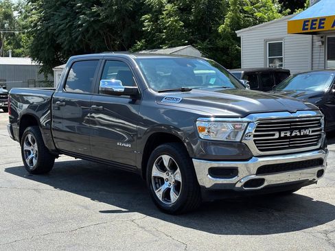 Used 2024 RAM 1500 Laramie RWD image 2