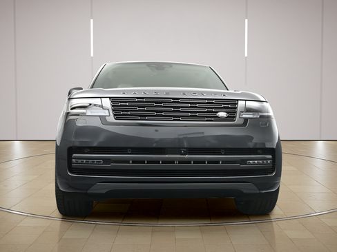 Used 2026 Land Rover Range Rover SE AWD/4WD image 24