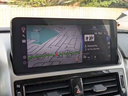 Used 2023 Lexus GX 460 Premium image 14