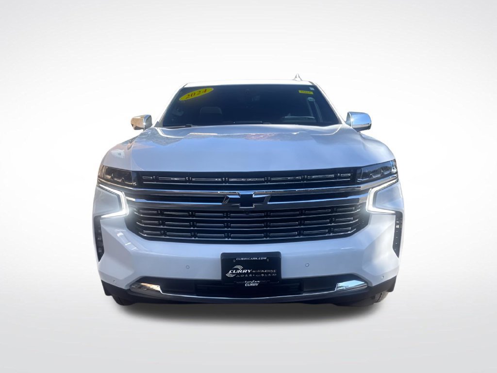 Used 2024 Chevrolet Tahoe Premier AWD/4WD image 2