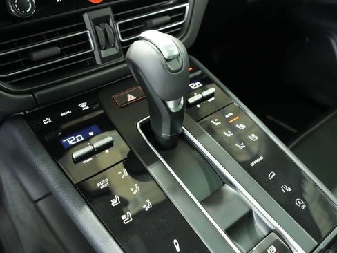 New 2026 Porsche Macan Turbo image 24