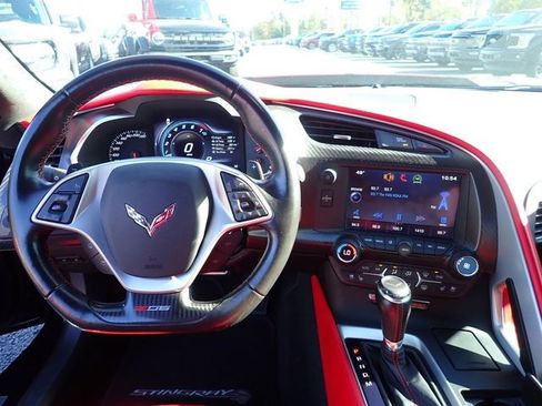 Used 2015 Chevrolet Corvette Z06 w/ 3LZ Preferred Equipment Group image 17