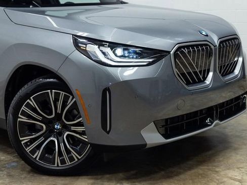 Used 2025 BMW X3 xDrive30i image 7