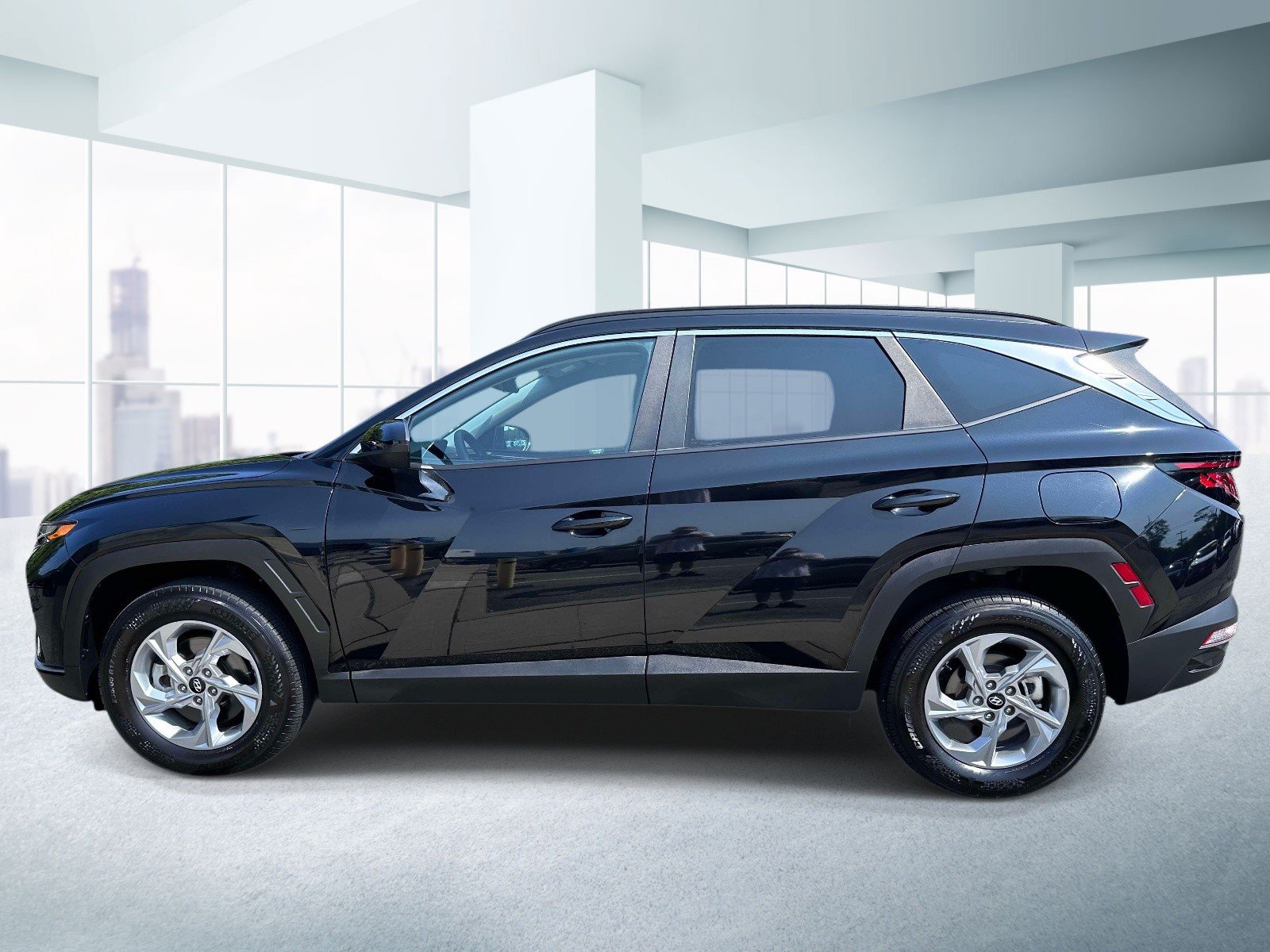 Used 2024 Hyundai Tucson SEL AWD/4WD image 2