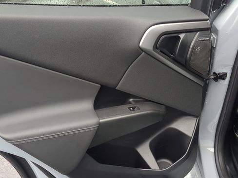 Used 2025 BMW X3 M50 w/ Premium Package image 10