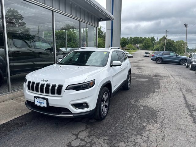 Used 2019 Jeep Cherokee Limited AWD/4WD image 3