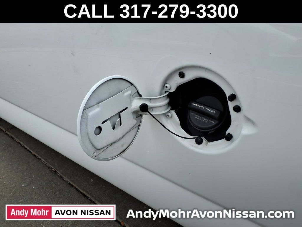 Used 2022 Chevrolet Express 3500 Extended w/ Driver Convenience Package RWD image 12