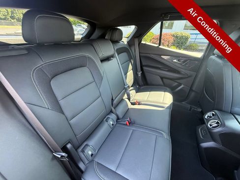 Used 2024 Chevrolet Blazer EV LT AWD/4WD image 39