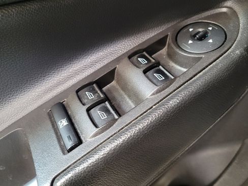 Used 2016 Ford Escape SE w/ SE Chrome Package FWD image 27