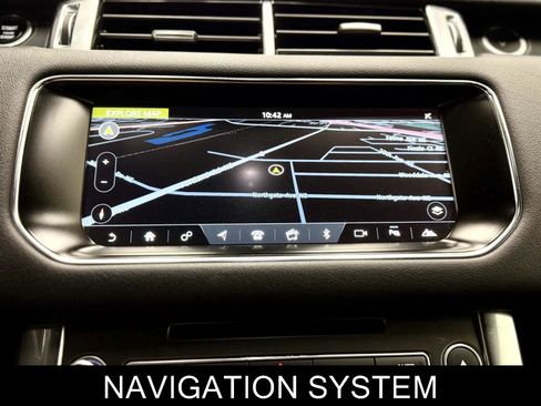 Used 2017 Land Rover Range Rover Sport SE AWD/4WD image 27