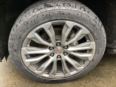 Certified 2021 GMC Yukon Denali w/ Denali Premium Package image 2