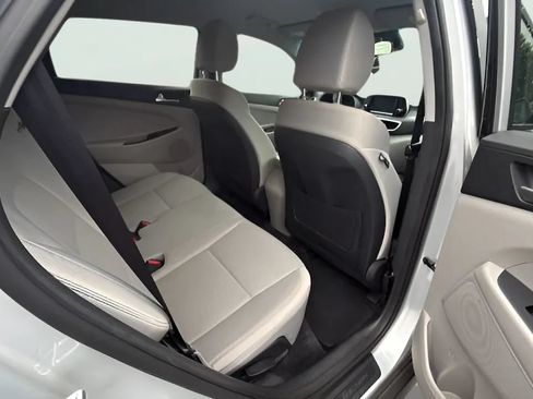 Used 2019 Hyundai Tucson SE w/ Cargo Package AWD/4WD image 8