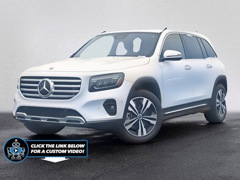 Used 2025 Mercedes-Benz GLB 250 4MATIC image 1