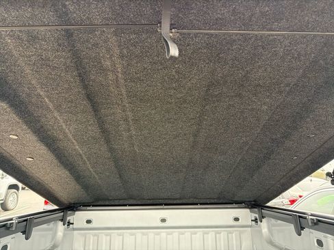 Used 2015 GMC Sierra 1500 2WD Regular Cab w/ Sierra Convenience Package image 8