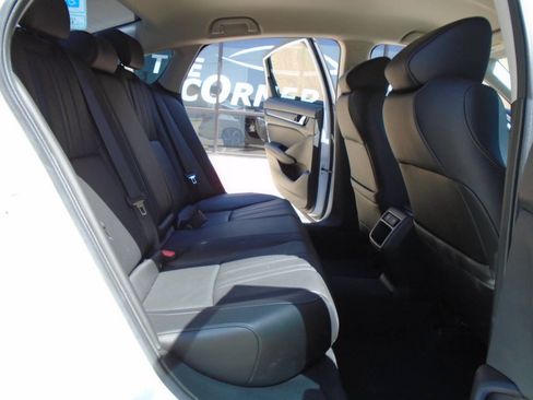 Used 2022 Honda Accord Sport Special Edition image 11