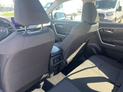 Used 2025 Toyota RAV4 XLE image 22