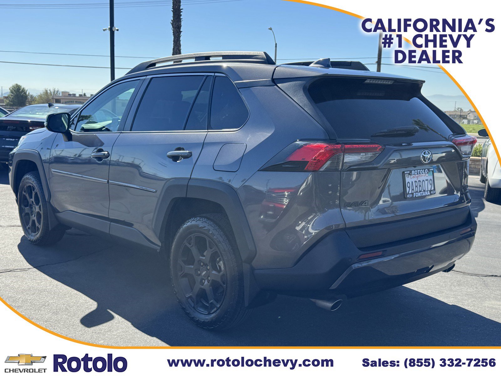 Used 2022 Toyota RAV4 TRD Off-Road AWD/4WD image 4
