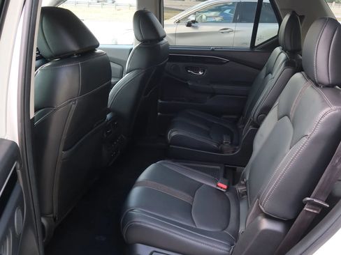 Used 2024 Honda Pilot EX-L image 19