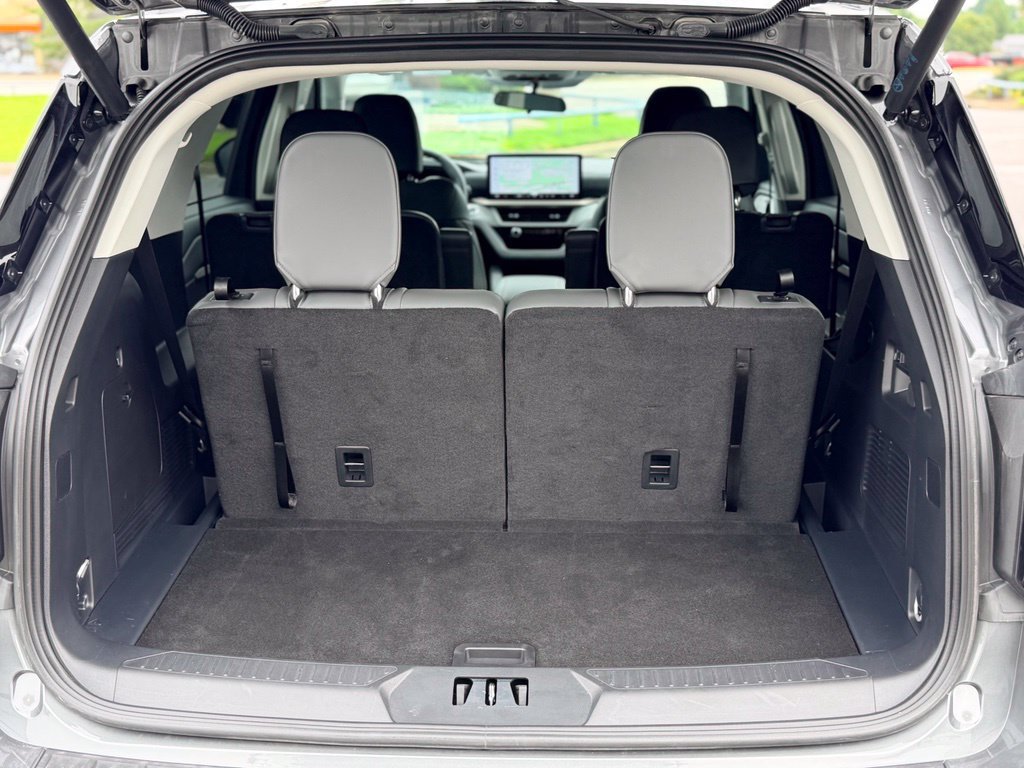 New 2026 Ford Explorer Active w/ Active Comfort Package RWD image 25