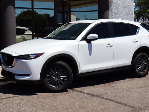 Used 2020 MAZDA CX-5 Touring FWD image 3