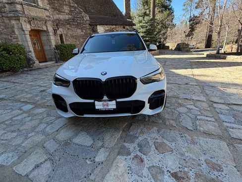Used 2022 BMW X5 sDrive40i w/ M Sport Package image 12