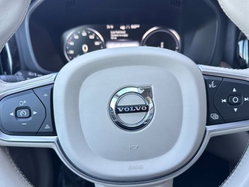 Used 2021 Volvo XC60 T8 Inscription Expression w/ Advanced Package image 25