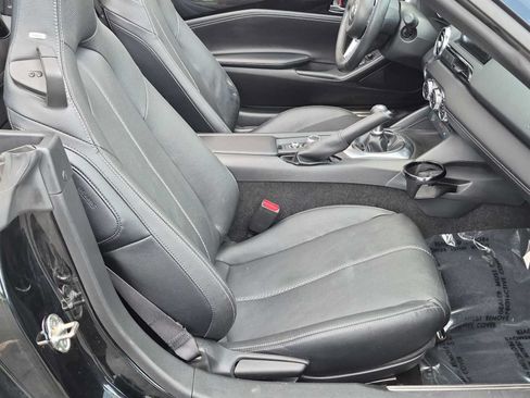 Used 2021 MAZDA MX-5 Miata Grand Touring RWD image 20