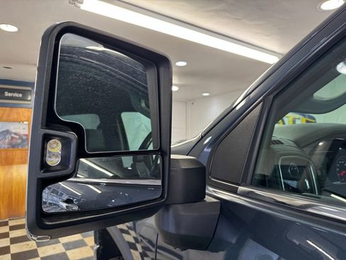 Used 2020 Chevrolet Silverado 2500 LTZ w/ LTZ Premium Package image 38