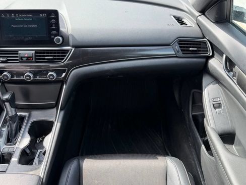 Used 2019 Honda Accord Sport image 17