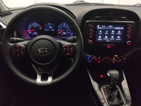 Used 2021 Kia Soul S FWD image 22