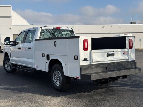 New 2026 Ford F250 XL w/ XL Chrome Package RWD image 3
