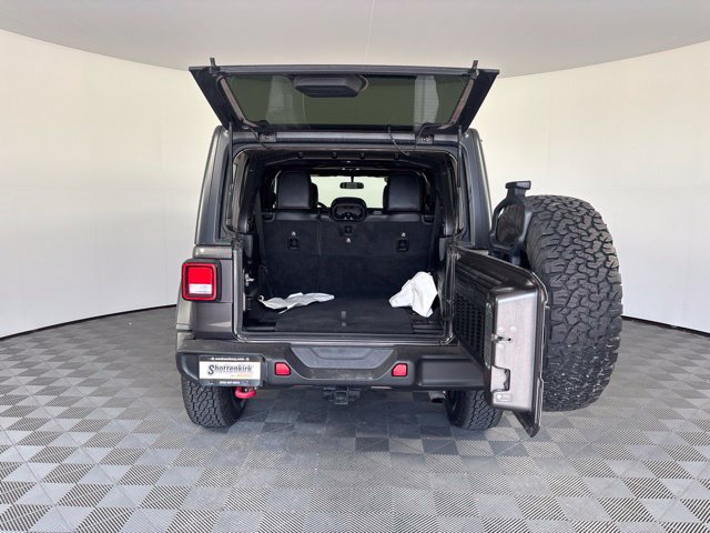 Used 2021 Jeep Wrangler Unlimited Rubicon w/ Cold Weather Group AWD/4WD image 23