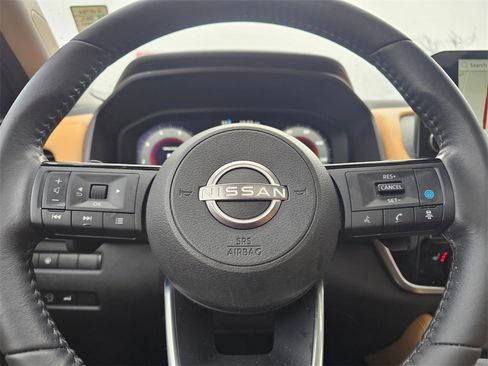 Certified 2023 Nissan Rogue Platinum image 19