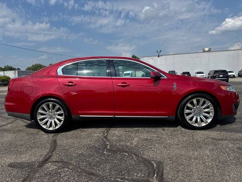 Used 2009 Lincoln MKS FWD image 2