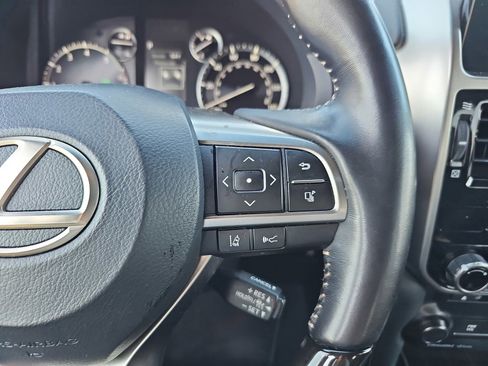Used 2023 Lexus GX 460 Premium w/ Premium Package AWD/4WD image 20