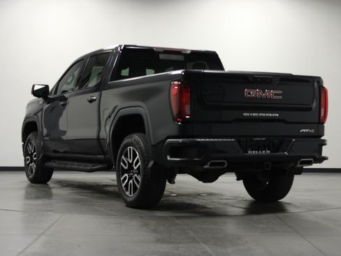 Used 2023 GMC Sierra 1500 AT4 w/ AT4 Premium Package AWD/4WD image 6