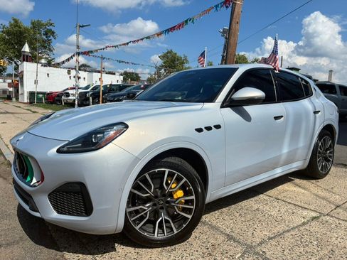Used 2023 Maserati Grecale GT AWD/4WD image 1