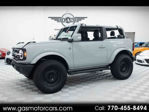 Used 2022 Ford Bronco Outer Banks w/ Sasquatch Package AWD/4WD image 1