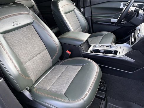 Used 2022 Ford Explorer Timberline image 25