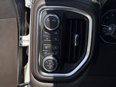 Used 2021 GMC Sierra 1500 SLT image 23