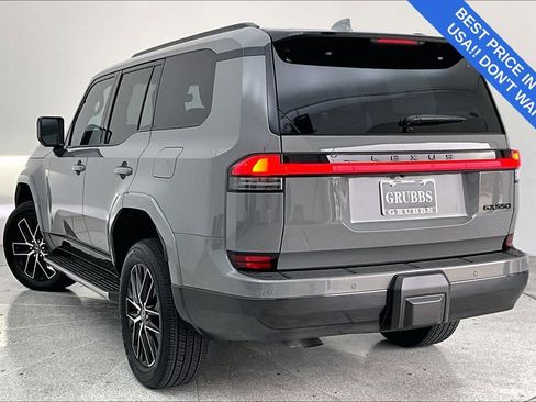 Used 2025 Lexus GX 550 w/ Accessory Package (2T) image 17