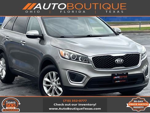 Used 2017 Kia Sorento FWD w/ LX Convenience Package image 1