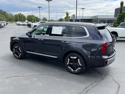Used 2025 Kia Telluride S AWD/4WD image 11