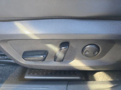 Used 2023 Nissan Rogue Platinum w/ Platinum Premium Package image 28