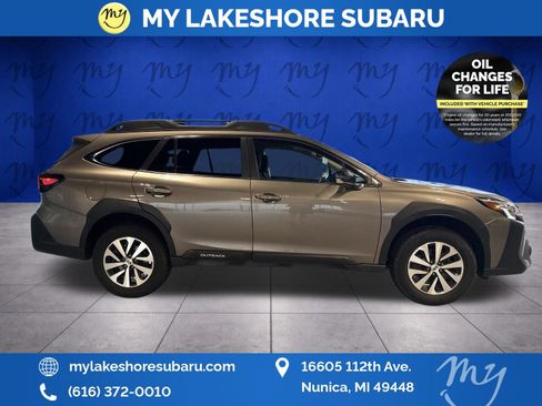 Certified 2024 Subaru Outback Premium AWD/4WD image 12