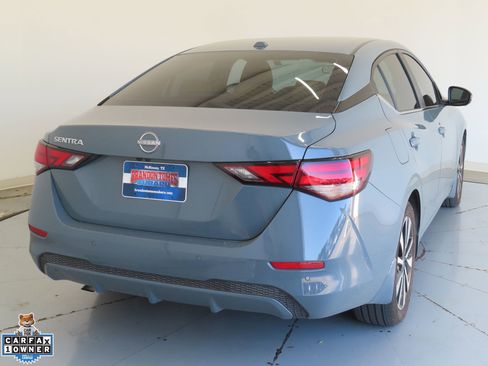 Used 2025 Nissan Sentra SV w/ SV Premium Package FWD image 3