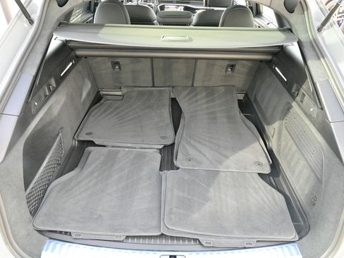 Used 2025 Audi RS 6 performance image 47