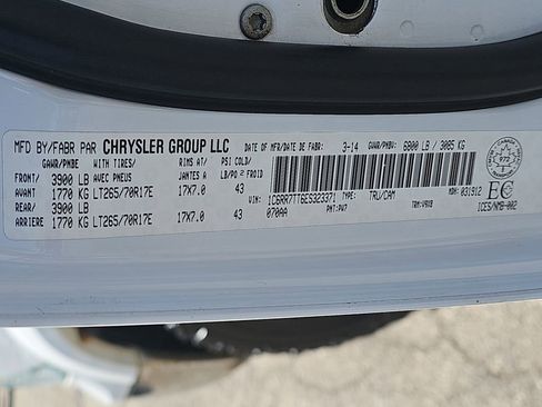 Used 2014 RAM 1500 Outdoorsman AWD/4WD image 40