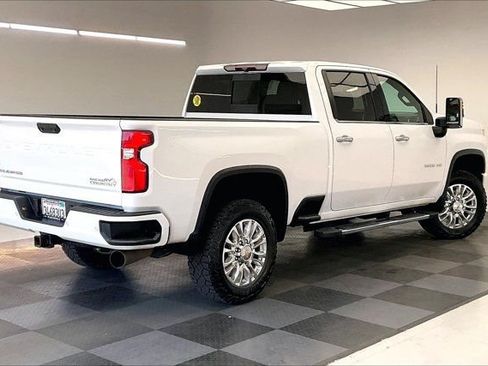 Used 2021 Chevrolet Silverado 3500 High Country AWD/4WD image 13