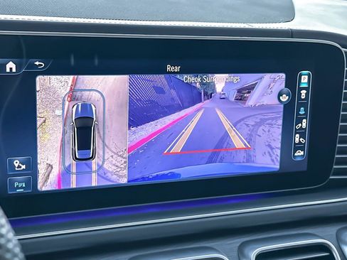 Used 2024 Mercedes-Benz GLE 63 AMG S image 19